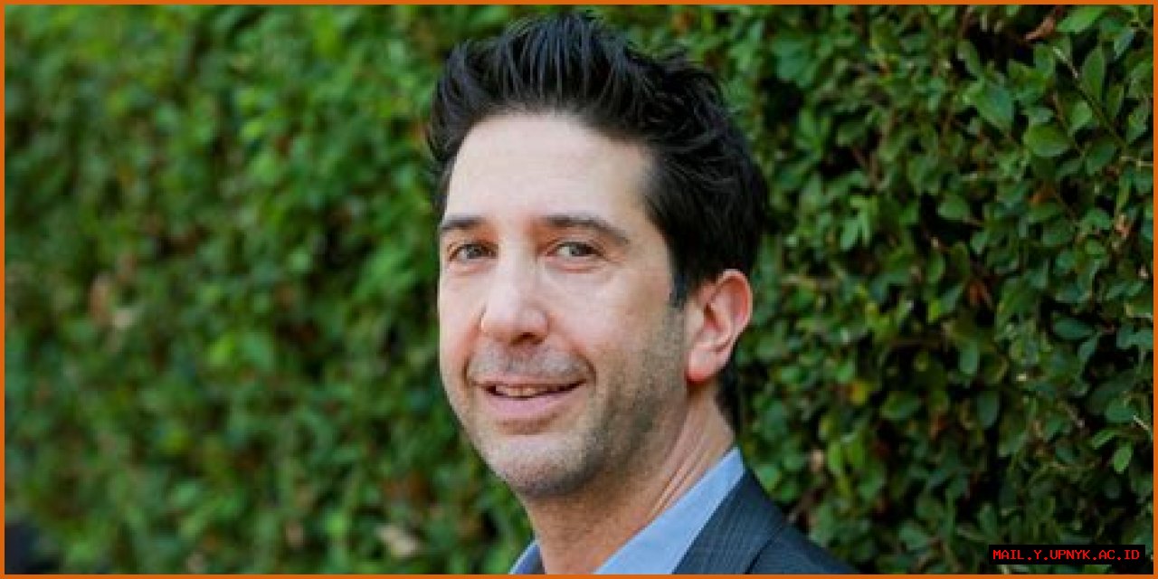 Carmen Electra's Journey Of Love: Who Is Her Husband?