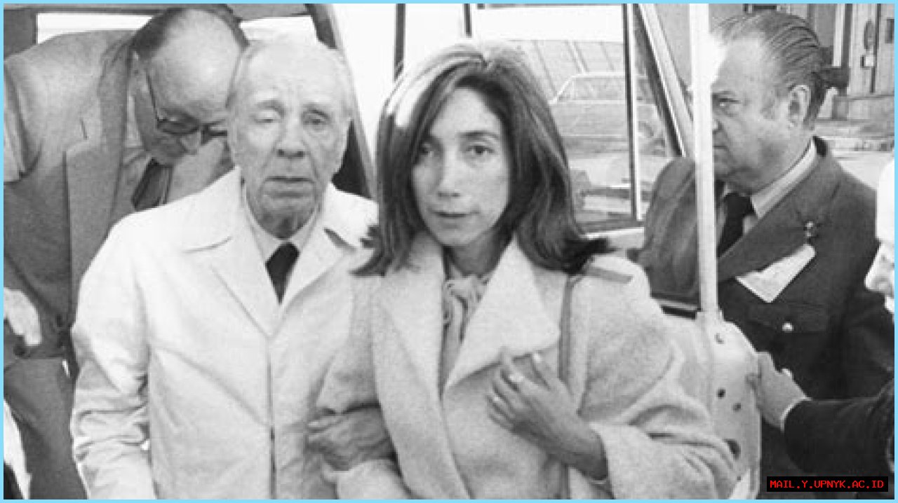 Richard Dreyfuss's Spouse: Meet The Woman Behind The Iconic Actor