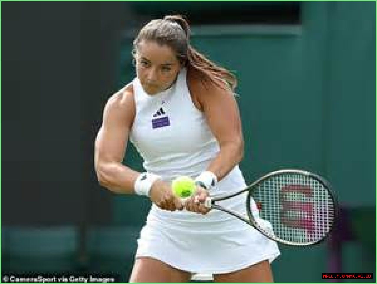 Stunning Jodie Burrage: A Sensational Tennis Star